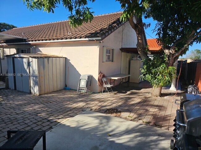 Building Photo - 15149 SW 59th St