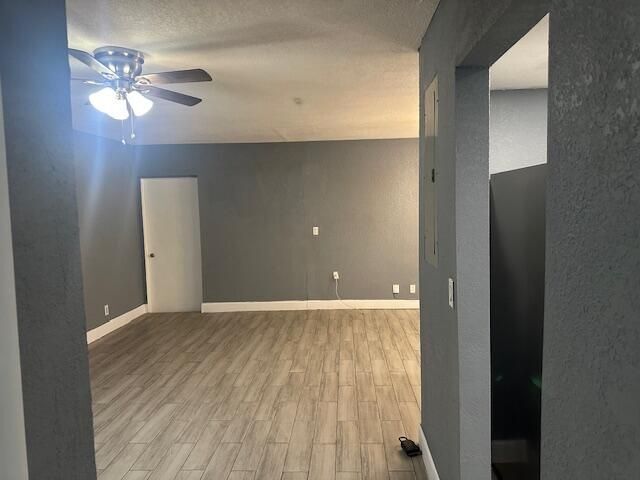 Building Photo - 4660 NW 6th Ct