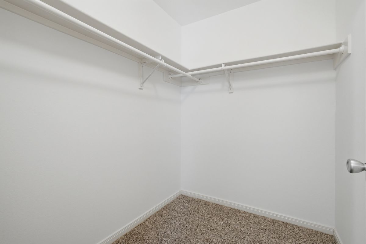 Building Photo - 313 San Rafael Dr