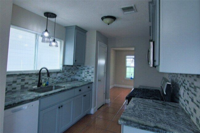 Building Photo - 6335 Torrance Elms Ct
