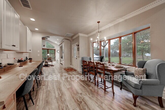 Building Photo - 28035 Delafield Dr