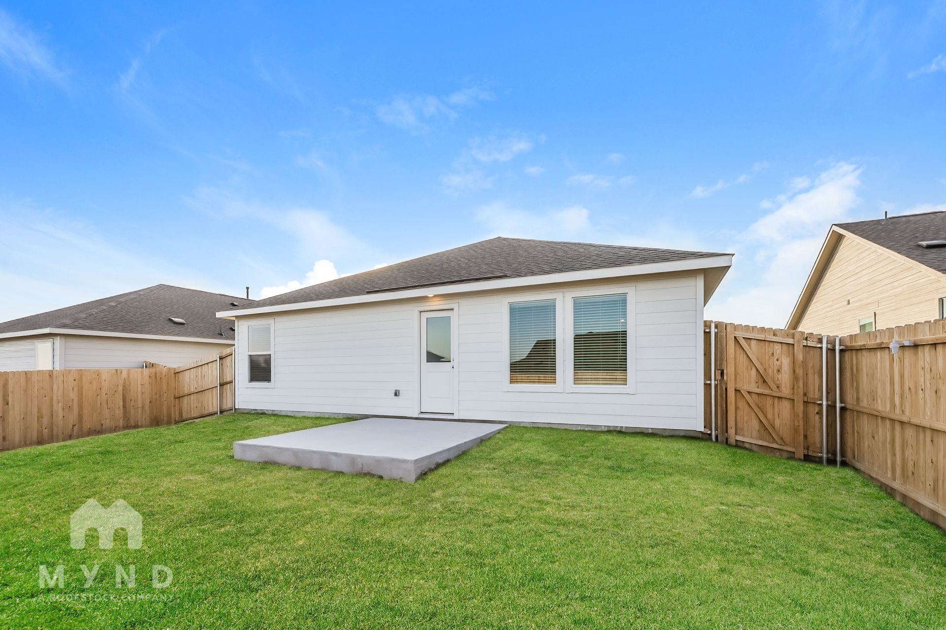 Building Photo - 2737 Ctr Crk Ln