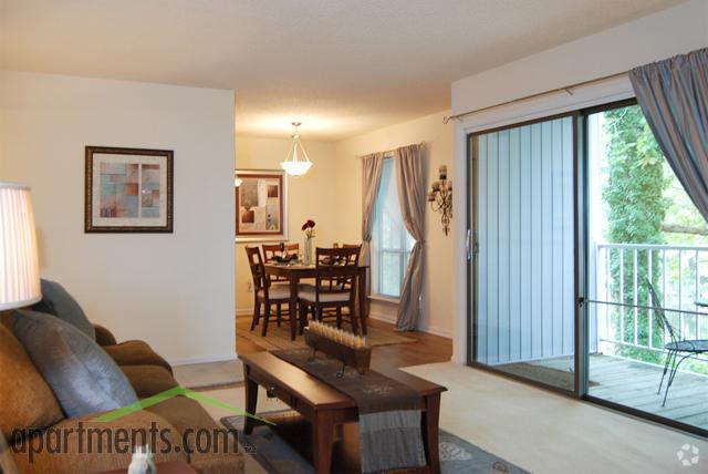 Interior Photo - Chapel Lake Apartments