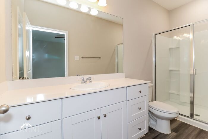 Building Photo - 6120 Harrah Ln