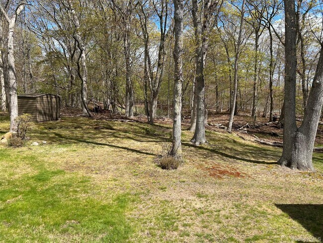 Building Photo - 465 Tarpon Dr