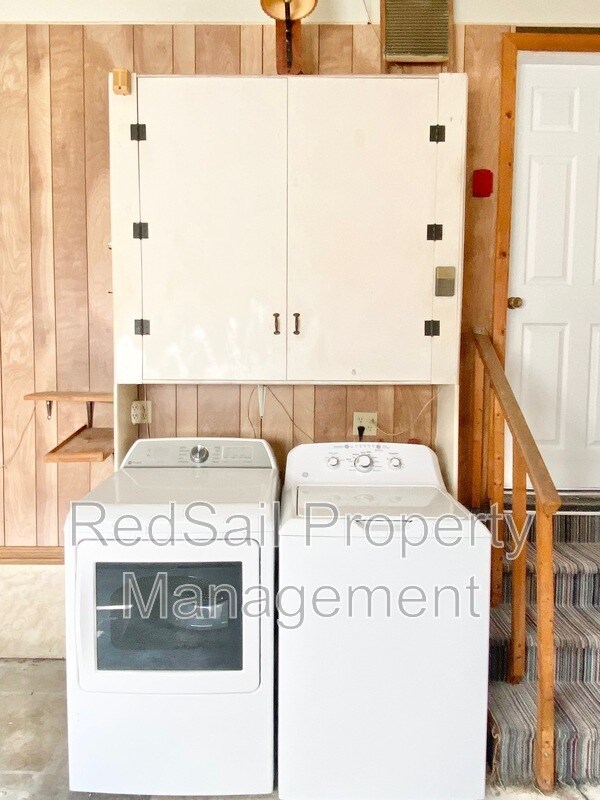 Building Photo - 1003 Faubus Dr
