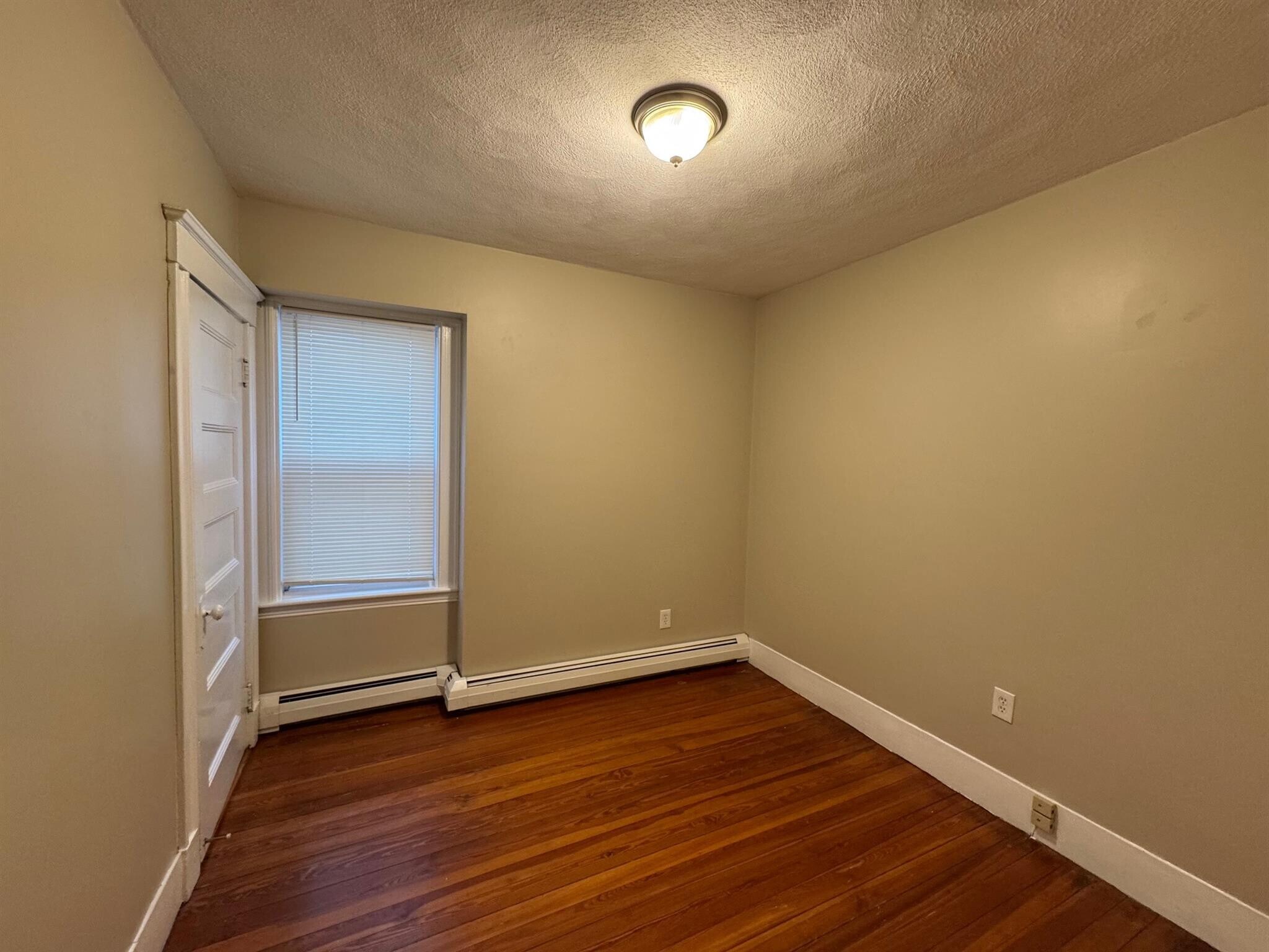 Building Photo - 97 Marion St