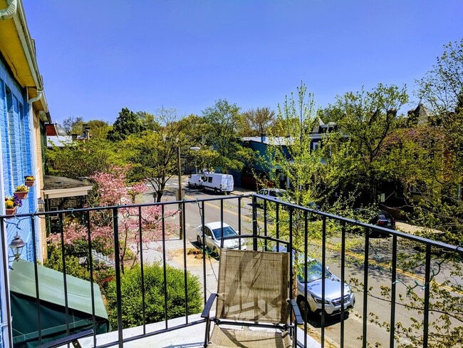 Building Photo - 1612 Floyd Ave