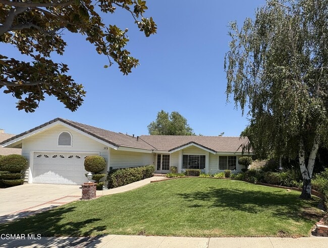 Primary Photo - 5531 Barnard St