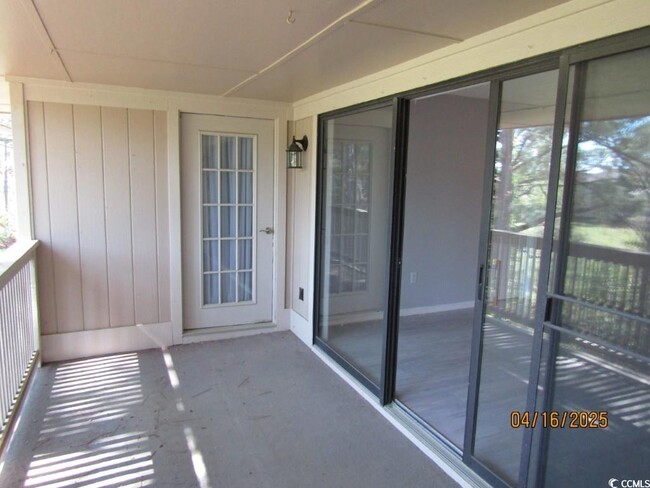 Building Photo - 4230 Pinehurst Cir