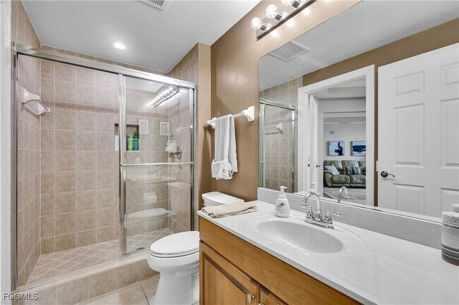 Building Photo - 2743 First St