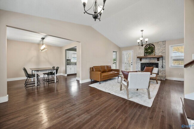 Building Photo - 235 Usher Rd