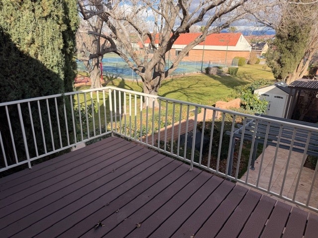 Building Photo - 545 S Valley View Dr