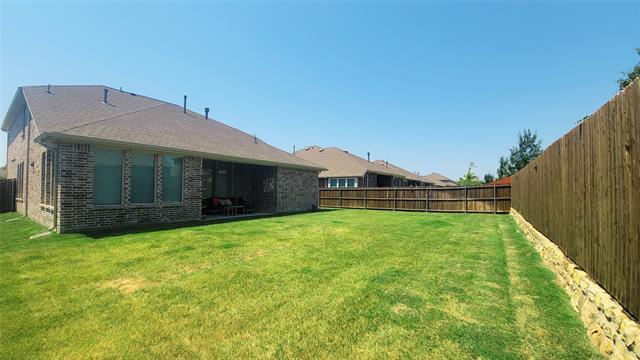 Building Photo - 10166 Sovereign Dr