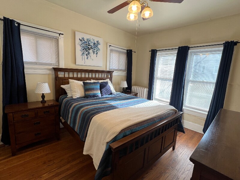 Building Photo - 5354 Murdoch Ave