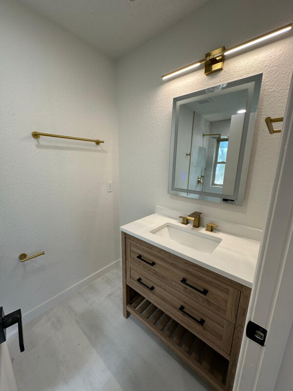Building Photo - 301 Sheffield Dr