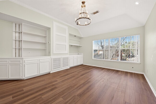 Building Photo - 16410 Fondren Grove Dr