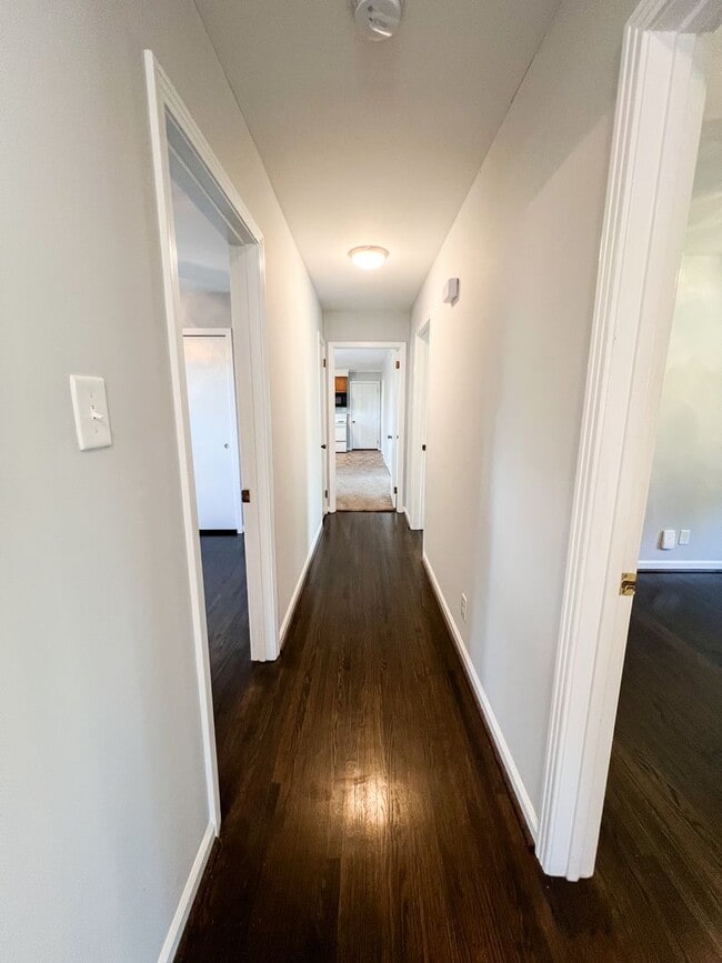 Building Photo - 2108 Barkley Dr