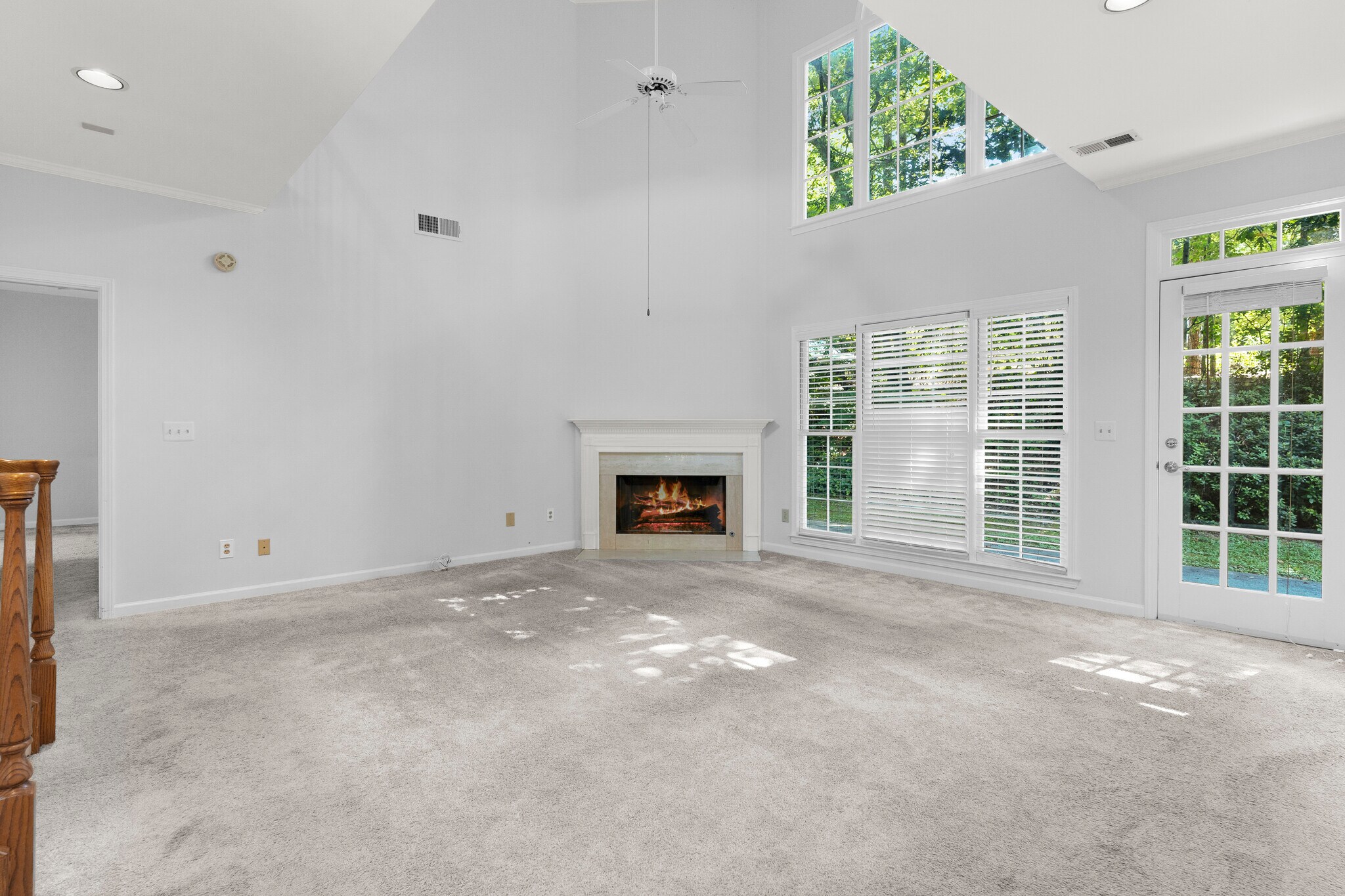 Building Photo - 1050 Shady Valley Pl NE