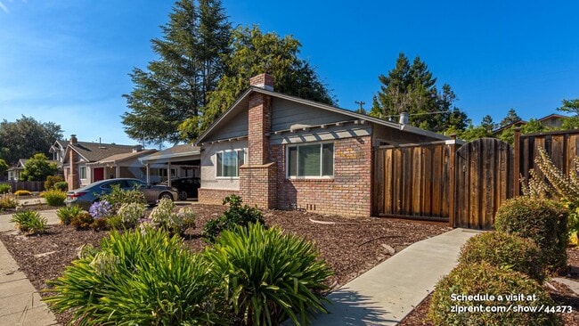 Building Photo - 134 Kittoe Dr