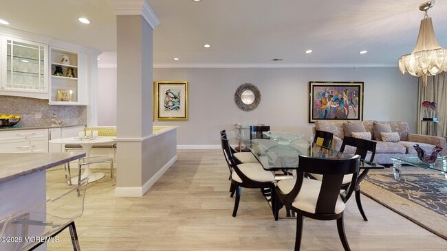 Building Photo - 312 Riviera Dr