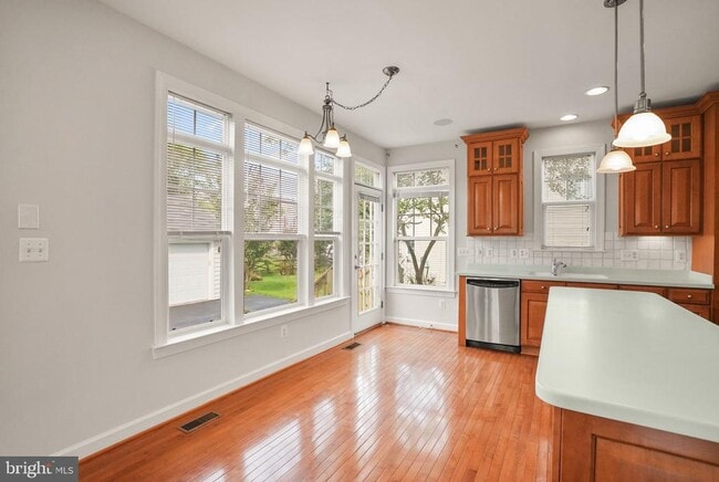 Building Photo - 8857 Yellow Hammer Dr