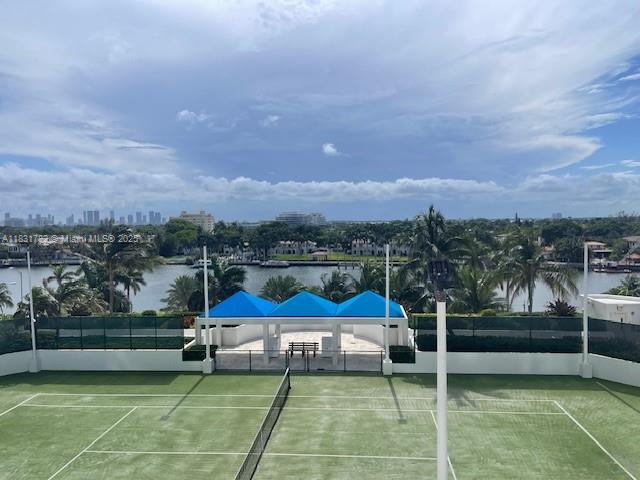 Building Photo - 4779 Collins Ave