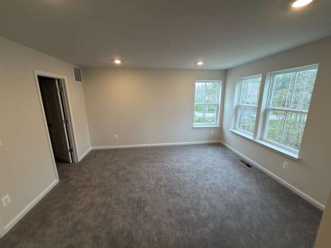 Building Photo - 16017 Abelson Wy