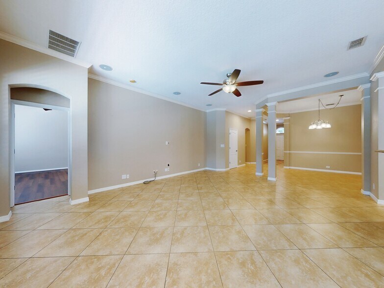 Building Photo - 610 Victoria Hills Dr