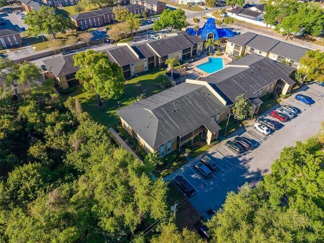 Building Photo - 12293 Sailwinds Dr