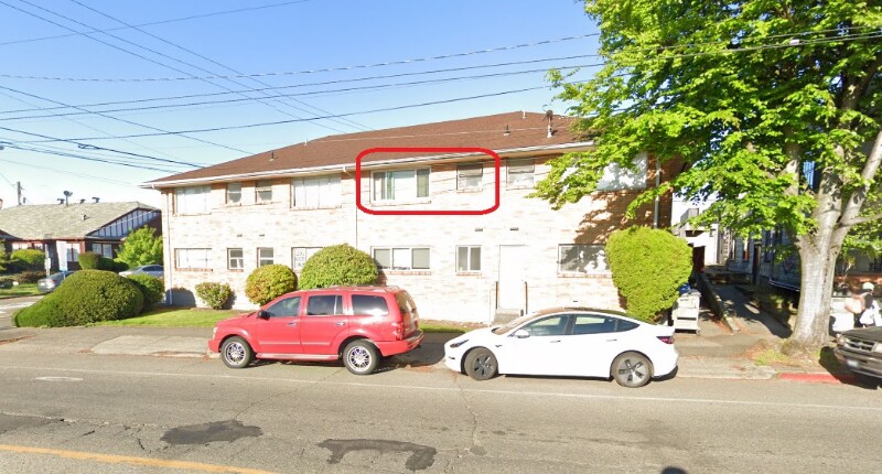 Building Photo - 1741 S Hanford St