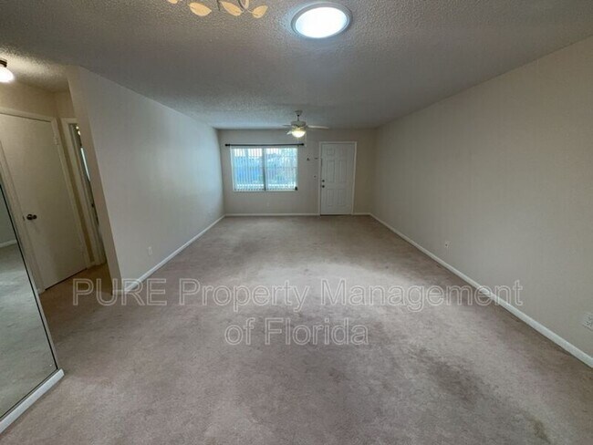 Building Photo - 8671 SW 97th St