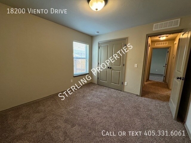 Building Photo - 18200 Viento Dr