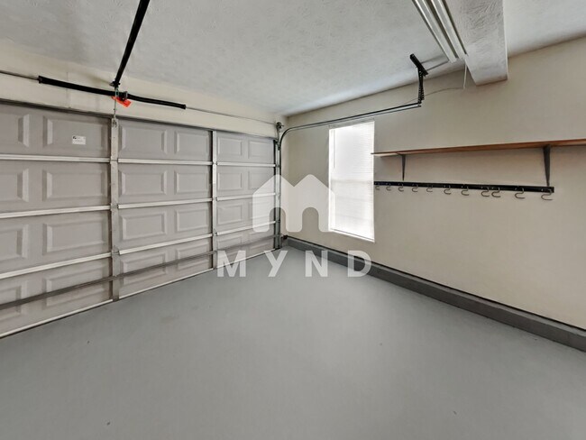 Building Photo - 10574 Starling Trl