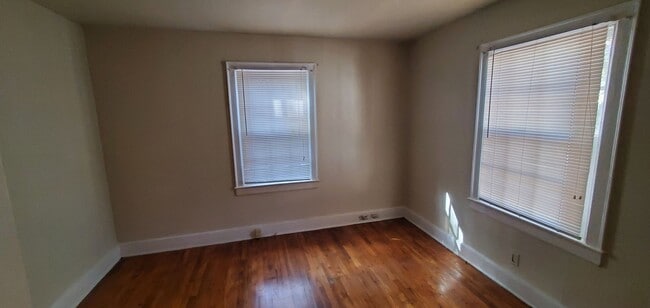Building Photo - 1028 Willowbrook Dr