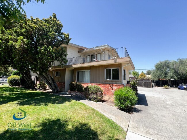 Building Photo - $2495 - 2bd/1ba in the heart of Campbell