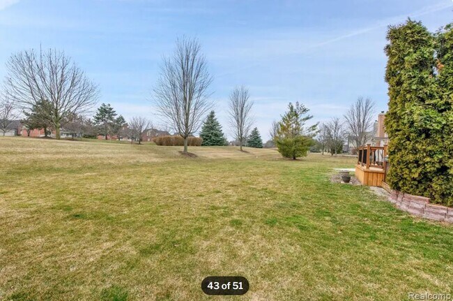 Building Photo - 47643 Ashford Dr S
