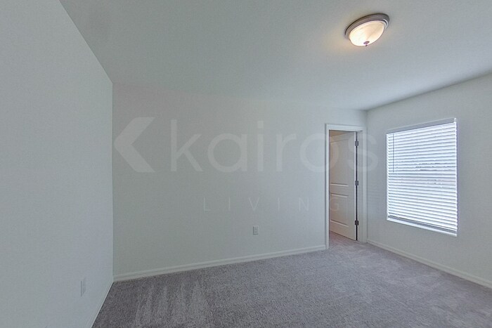 Building Photo - 21262 Quesada Ave