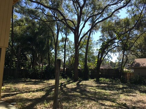 Building Photo - 1614 Mt Vernon St