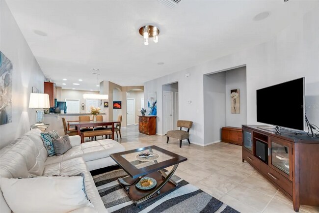 Building Photo - 430 Cedar Falls Dr