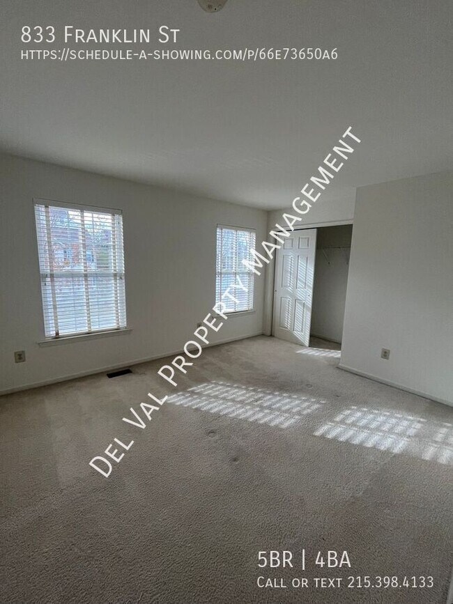 Building Photo - 833 Franklin St