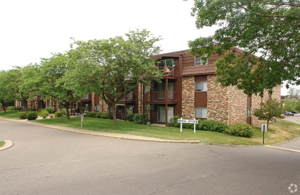 Westview Village Apartments Hastings