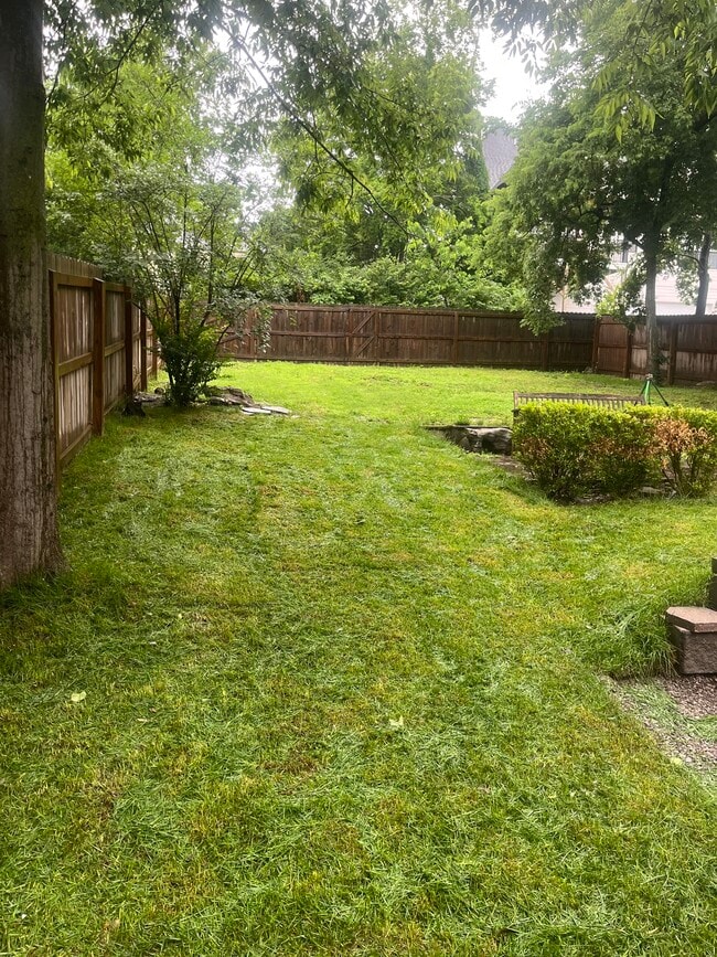 Building Photo - 301 Chamberlin St