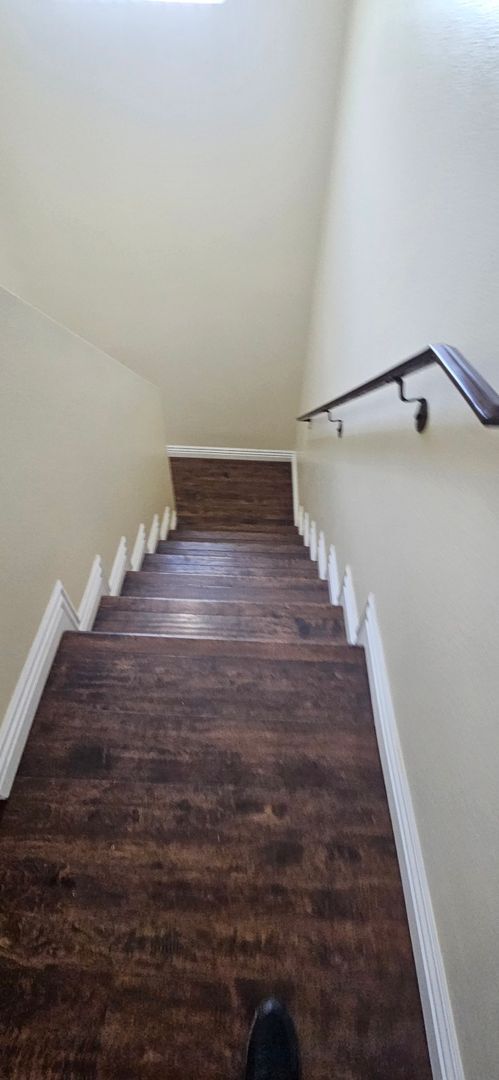 Building Photo - 75(611)