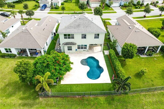 Building Photo - 15938 Rain Lilly Way