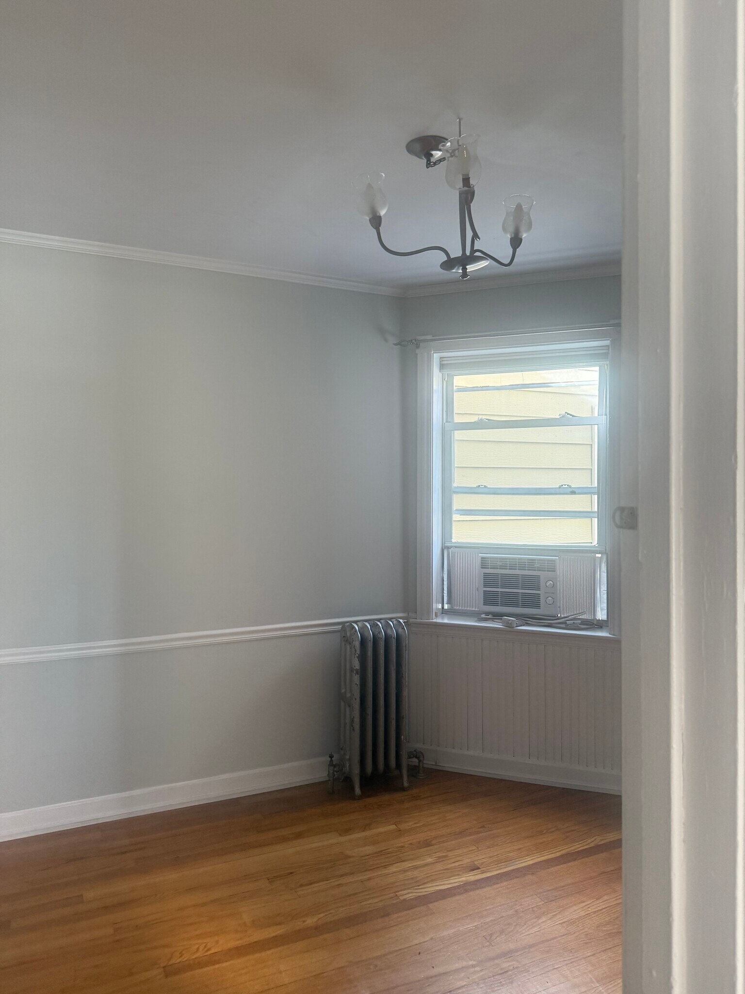 Building Photo - 2708 N Marshfield Ave