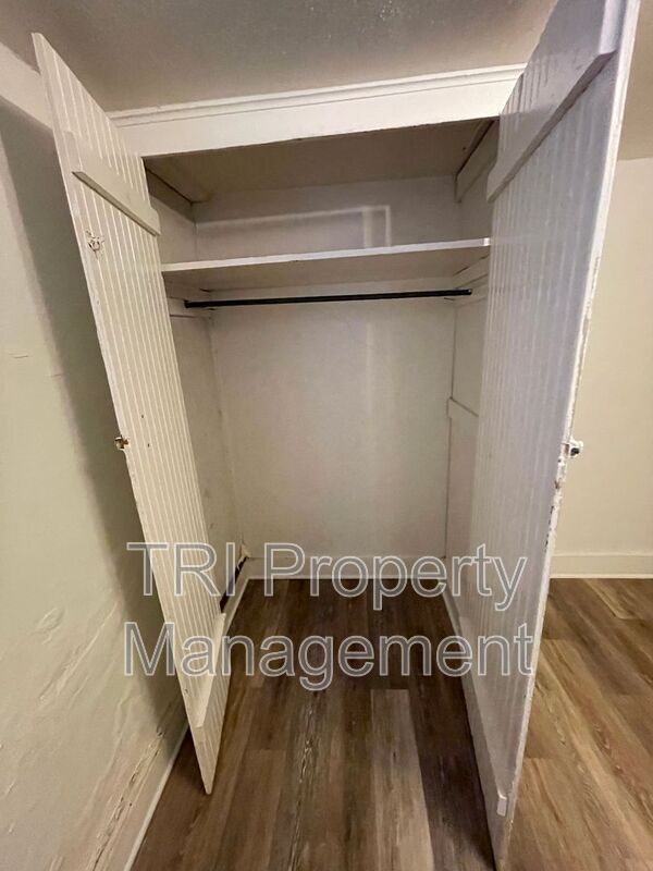 Building Photo - 1938 8th Ave