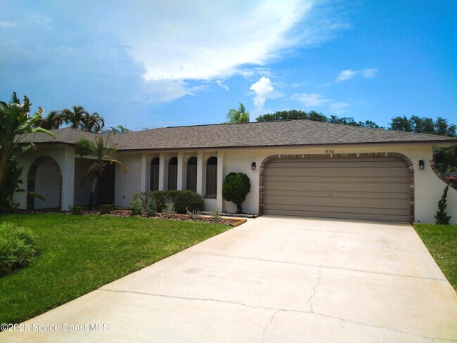 Building Photo - 530 Rio Ln