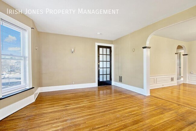 Building Photo - 20 Avery Ave