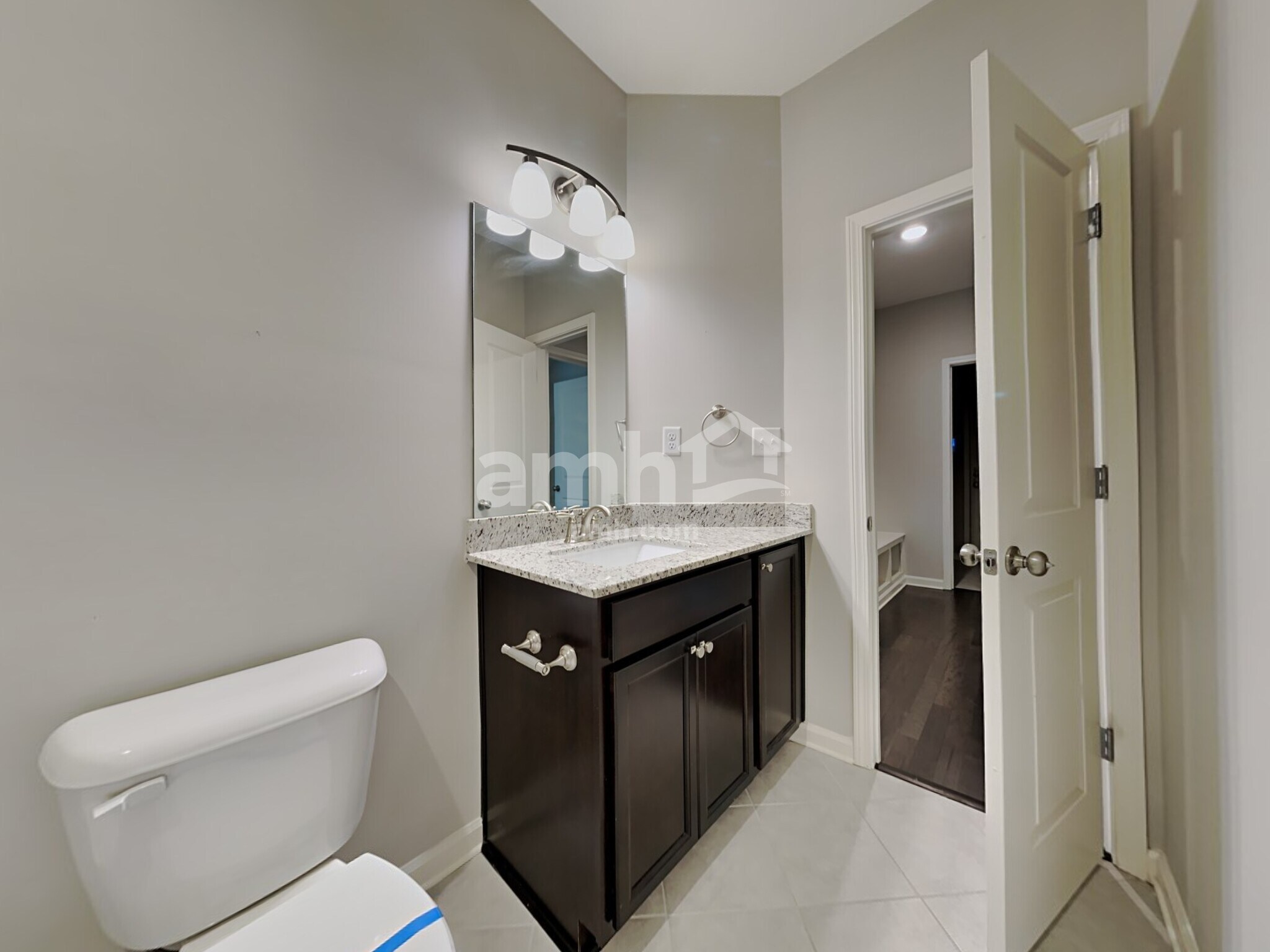 Building Photo - 5571 Stonecrest Dr